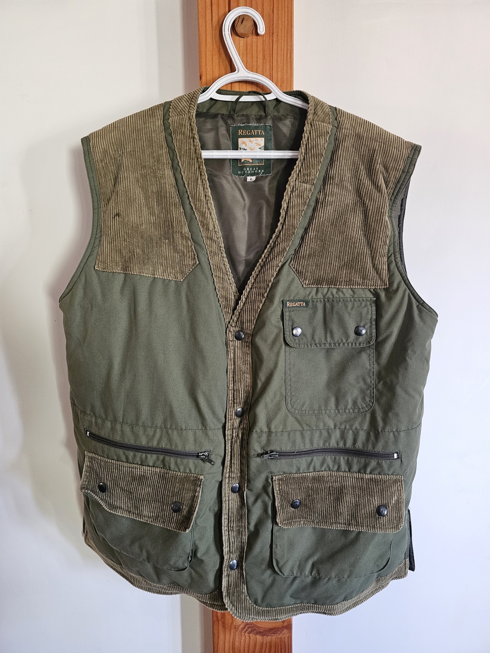 Regatta Men's Olive Green Field Vest with Corduroy Trim